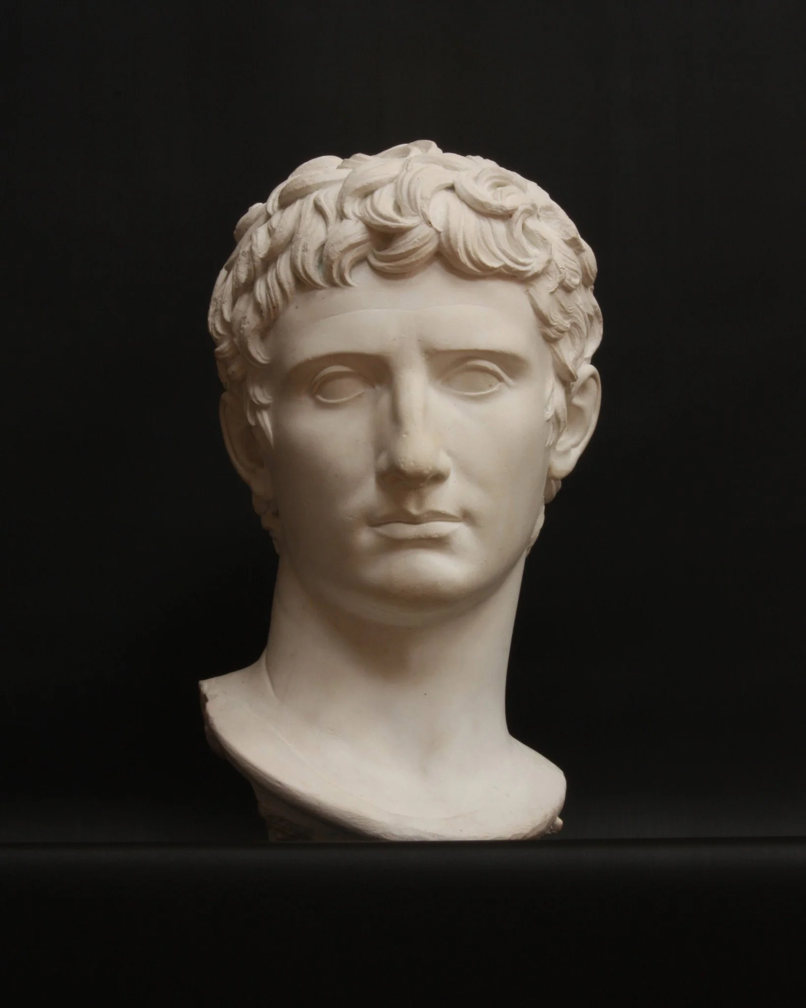 Augustus Caesar Bust - Item #406 - Image 9