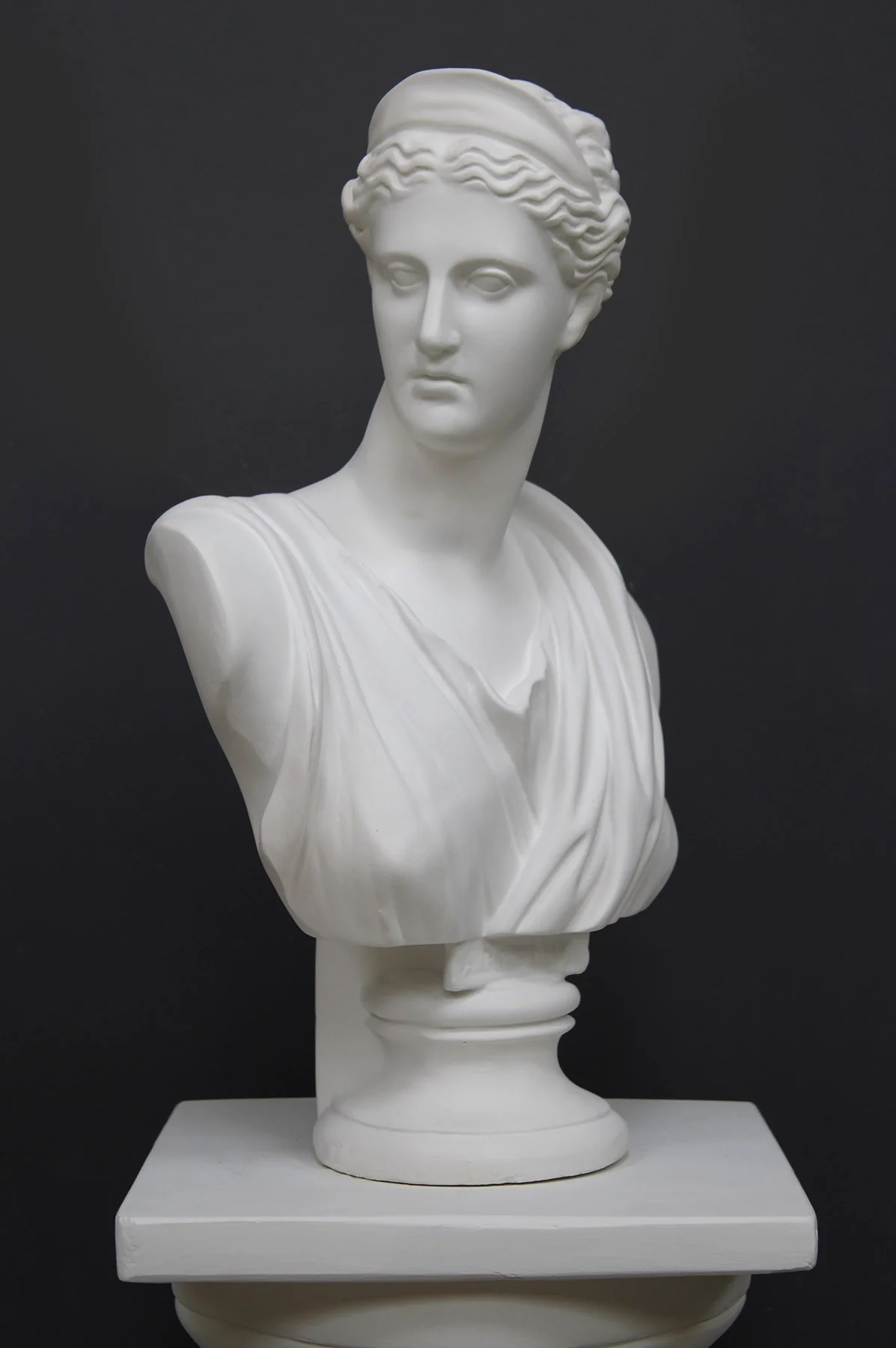 Diana of Versailles Reduction - Item #445 - Image 3