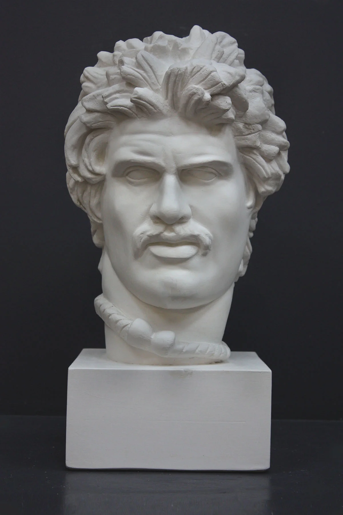 Dying Gaul Head - Item #411