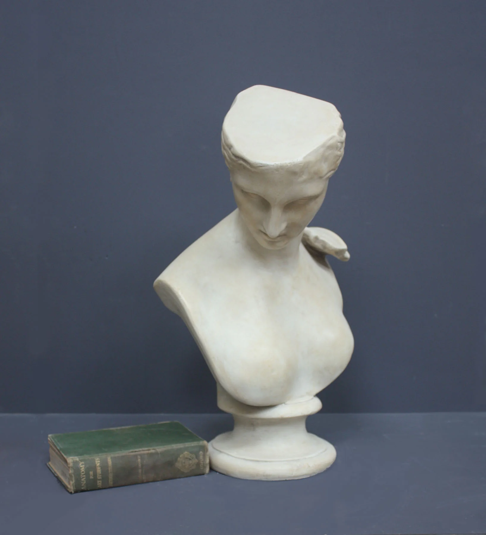 Psyche of Naples - Item #651 - Image 2